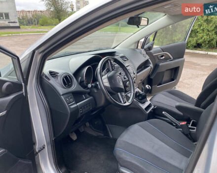 Сірий Мазда 5, об'ємом двигуна 1.6 л та пробігом 244 тис. км за 7100 $, фото 19 на Automoto.ua