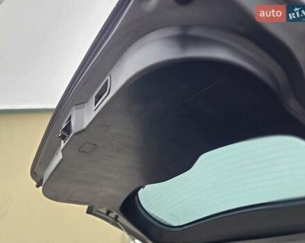 Серый Мазда 5, объемом двигателя 2 л и пробегом 280 тыс. км за 6650 $, фото 46 на Automoto.ua