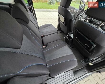 Серый Мазда 5, объемом двигателя 2 л и пробегом 280 тыс. км за 6650 $, фото 29 на Automoto.ua