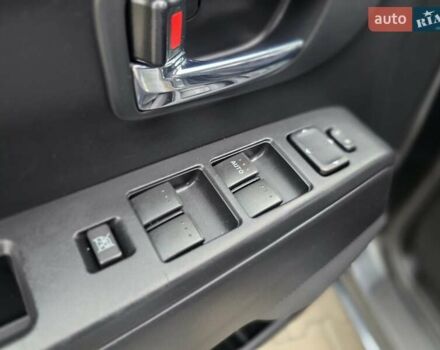 Серый Мазда 5, объемом двигателя 2 л и пробегом 280 тыс. км за 6650 $, фото 47 на Automoto.ua