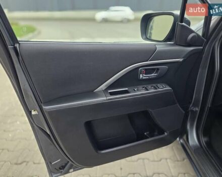 Серый Мазда 5, объемом двигателя 2 л и пробегом 280 тыс. км за 6650 $, фото 38 на Automoto.ua