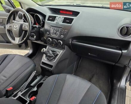 Серый Мазда 5, объемом двигателя 2 л и пробегом 280 тыс. км за 6650 $, фото 23 на Automoto.ua