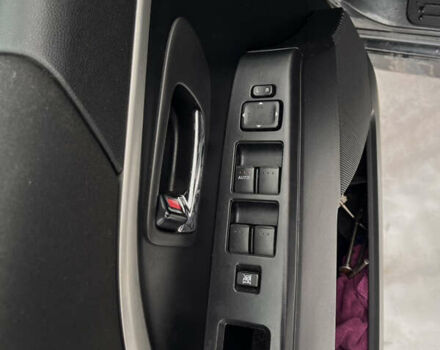 Серый Мазда 5, объемом двигателя 2 л и пробегом 230 тыс. км за 8000 $, фото 5 на Automoto.ua