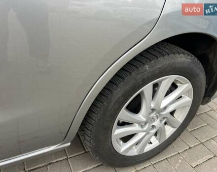 Серый Мазда 5, объемом двигателя 2.5 л и пробегом 170 тыс. км за 7800 $, фото 36 на Automoto.ua