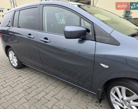 Серый Мазда 5, объемом двигателя 2 л и пробегом 280 тыс. км за 6650 $, фото 4 на Automoto.ua
