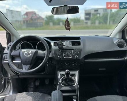 Серый Мазда 5, объемом двигателя 1.6 л и пробегом 255 тыс. км за 6700 $, фото 9 на Automoto.ua