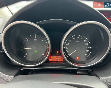 Серый Мазда 5, объемом двигателя 1.56 л и пробегом 266 тыс. км за 8800 $, фото 9 на Automoto.ua