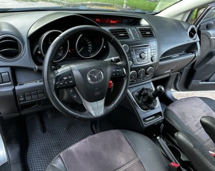 Серый Мазда 5, объемом двигателя 1.6 л и пробегом 306 тыс. км за 6500 $, фото 9 на Automoto.ua