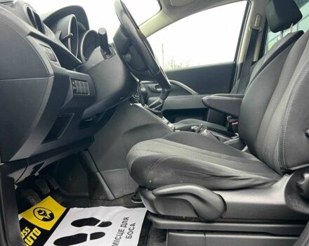 Серый Мазда 5, объемом двигателя 1.6 л и пробегом 266 тыс. км за 8800 $, фото 8 на Automoto.ua