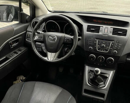 Серый Мазда 5, объемом двигателя 1.6 л и пробегом 187 тыс. км за 8000 $, фото 18 на Automoto.ua