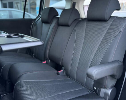 Сірий Мазда 5, об'ємом двигуна 2 л та пробігом 181 тис. км за 11000 $, фото 25 на Automoto.ua