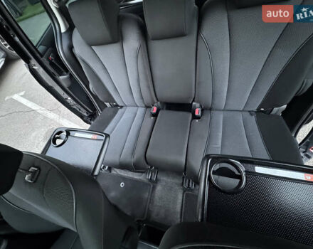Сірий Мазда 5, об'ємом двигуна 2 л та пробігом 181 тис. км за 11000 $, фото 44 на Automoto.ua