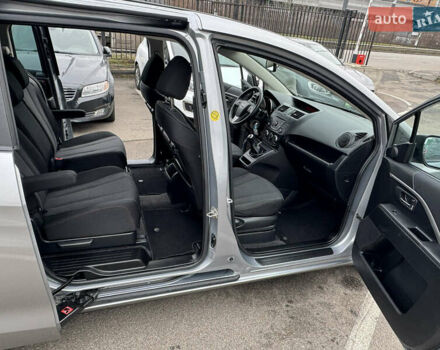 Серый Мазда 5, объемом двигателя 1.6 л и пробегом 164 тыс. км за 10899 $, фото 28 на Automoto.ua