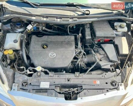 Серый Мазда 5, объемом двигателя 2.5 л и пробегом 350 тыс. км за 7000 $, фото 16 на Automoto.ua