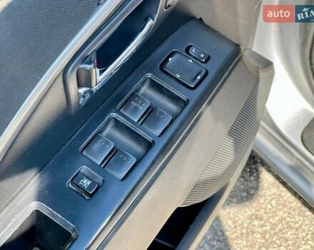 Серый Мазда 5, объемом двигателя 2.5 л и пробегом 350 тыс. км за 7000 $, фото 12 на Automoto.ua