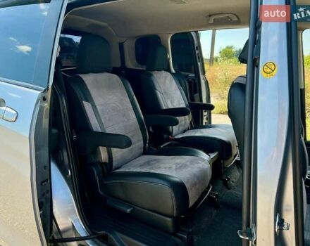 Серый Мазда 5, объемом двигателя 2.5 л и пробегом 350 тыс. км за 7000 $, фото 11 на Automoto.ua