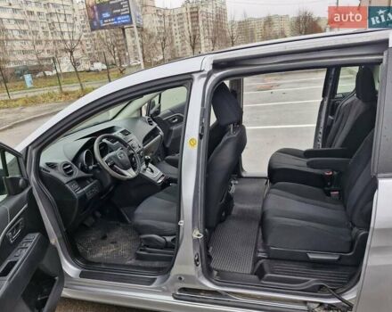 Серый Мазда 5, объемом двигателя 2.5 л и пробегом 250 тыс. км за 7500 $, фото 12 на Automoto.ua