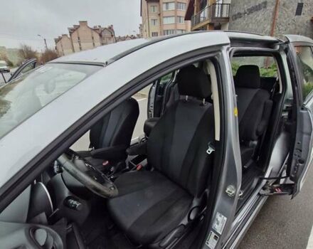 Серый Мазда 5, объемом двигателя 2.5 л и пробегом 250 тыс. км за 7500 $, фото 17 на Automoto.ua