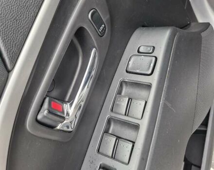 Серый Мазда 5, объемом двигателя 2.5 л и пробегом 250 тыс. км за 7500 $, фото 29 на Automoto.ua