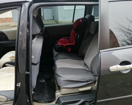 Серый Мазда 5, объемом двигателя 1.8 л и пробегом 258 тыс. км за 4500 $, фото 2 на Automoto.ua