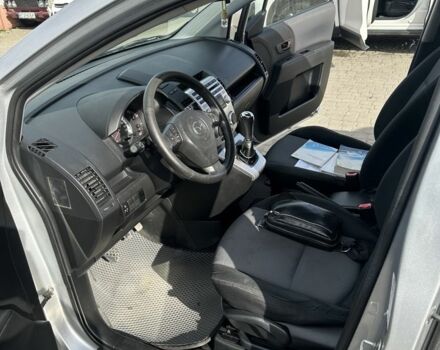 Сірий Мазда 5, об'ємом двигуна 2 л та пробігом 330 тис. км за 4400 $, фото 11 на Automoto.ua