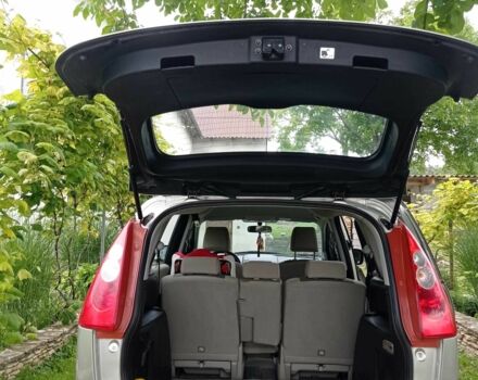 Серый Мазда 5, объемом двигателя 0 л и пробегом 2 тыс. км за 5000 $, фото 23 на Automoto.ua