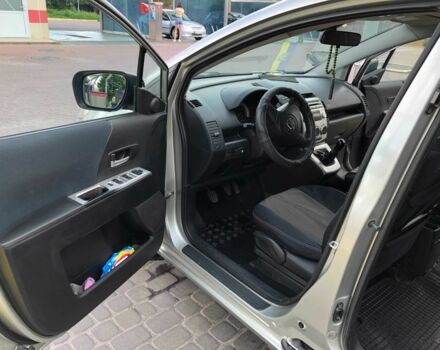 Серый Мазда 5, объемом двигателя 2 л и пробегом 257 тыс. км за 6500 $, фото 15 на Automoto.ua