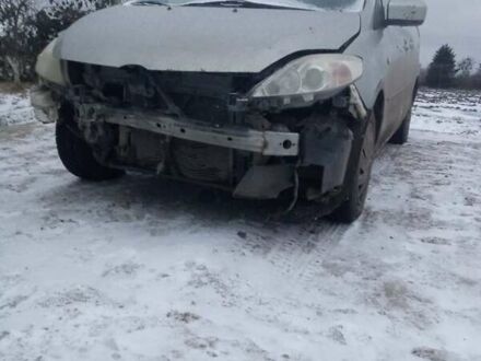 Сірий Мазда 5, об'ємом двигуна 2 л та пробігом 250 тис. км за 2200 $, фото 1 на Automoto.ua