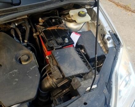 Сірий Мазда 5, об'ємом двигуна 2 л та пробігом 235 тис. км за 5800 $, фото 1 на Automoto.ua