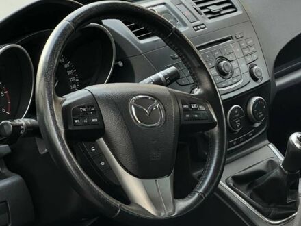 Сірий Мазда 5, об'ємом двигуна 1.6 л та пробігом 220 тис. км за 8600 $, фото 1 на Automoto.ua