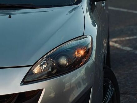 Сірий Мазда 5, об'ємом двигуна 2.49 л та пробігом 323 тис. км за 6800 $, фото 1 на Automoto.ua