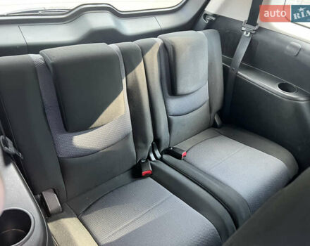 Синій Мазда 5, об'ємом двигуна 1.8 л та пробігом 213 тис. км за 5999 $, фото 15 на Automoto.ua