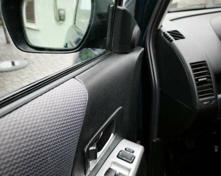 Синий Мазда 5, объемом двигателя 2 л и пробегом 187 тыс. км за 4999 $, фото 24 на Automoto.ua