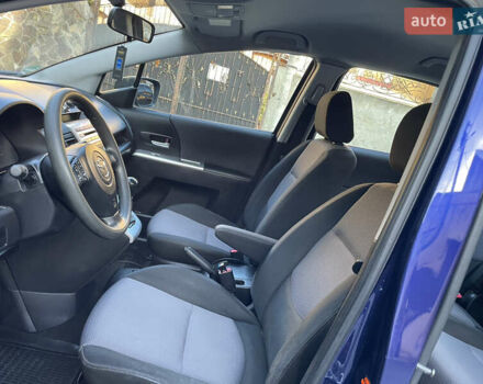 Синій Мазда 5, об'ємом двигуна 2 л та пробігом 258 тис. км за 4200 $, фото 28 на Automoto.ua