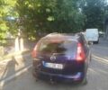 Синий Мазда 5, объемом двигателя 2 л и пробегом 225 тыс. км за 3200 $, фото 2 на Automoto.ua