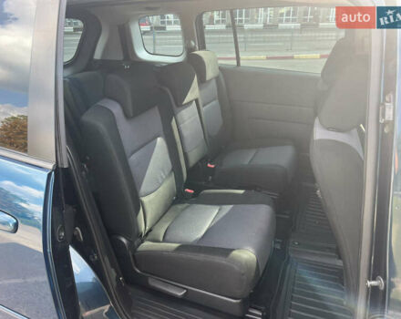 Синій Мазда 5, об'ємом двигуна 1.8 л та пробігом 213 тис. км за 5999 $, фото 14 на Automoto.ua