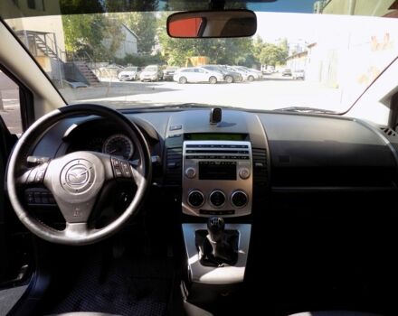 Синій Мазда 5, об'ємом двигуна 1.8 л та пробігом 260 тис. км за 4800 $, фото 4 на Automoto.ua