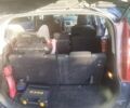 Синий Мазда 5, объемом двигателя 2 л и пробегом 225 тыс. км за 3200 $, фото 5 на Automoto.ua
