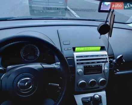 Синій Мазда 5, об'ємом двигуна 1.8 л та пробігом 249 тис. км за 5100 $, фото 4 на Automoto.ua
