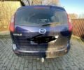 Синій Мазда 5, об'ємом двигуна 2 л та пробігом 221 тис. км за 1500 $, фото 2 на Automoto.ua