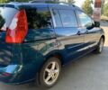 Синий Мазда 5, объемом двигателя 1.8 л и пробегом 211 тыс. км за 5300 $, фото 2 на Automoto.ua