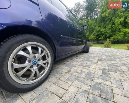 Синий Мазда 5, объемом двигателя 2 л и пробегом 200 тыс. км за 4500 $, фото 6 на Automoto.ua