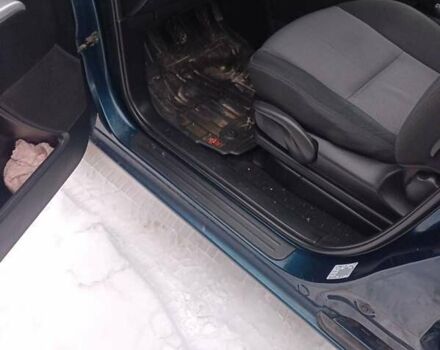 Синій Мазда 5, об'ємом двигуна 2 л та пробігом 250 тис. км за 5500 $, фото 2 на Automoto.ua