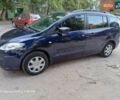 Синий Мазда 5, объемом двигателя 2 л и пробегом 200 тыс. км за 5350 $, фото 2 на Automoto.ua