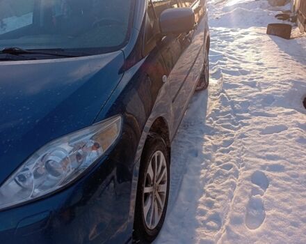 Синий Мазда 5, объемом двигателя 2 л и пробегом 200 тыс. км за 5500 $, фото 2 на Automoto.ua
