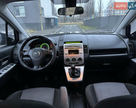 Синий Мазда 5, объемом двигателя 2 л и пробегом 320 тыс. км за 2350 $, фото 9 на Automoto.ua