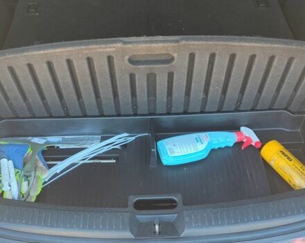 Синий Мазда 5, объемом двигателя 1.8 л и пробегом 220 тыс. км за 5999 $, фото 11 на Automoto.ua