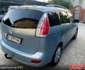 Синий Мазда 5, объемом двигателя 2 л и пробегом 243 тыс. км за 5200 $, фото 1 на Automoto.ua
