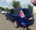 Синий Мазда 5, объемом двигателя 1.8 л и пробегом 242 тыс. км за 5600 $, фото 5 на Automoto.ua