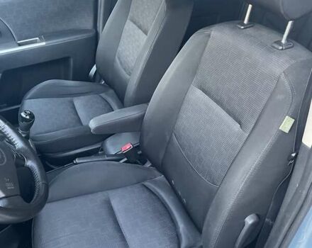 Синий Мазда 5, объемом двигателя 2 л и пробегом 243 тыс. км за 6000 $, фото 21 на Automoto.ua